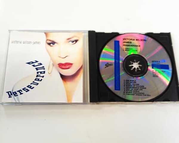CD - VICTORIA WILSON JAMES - PERSEVERANCE