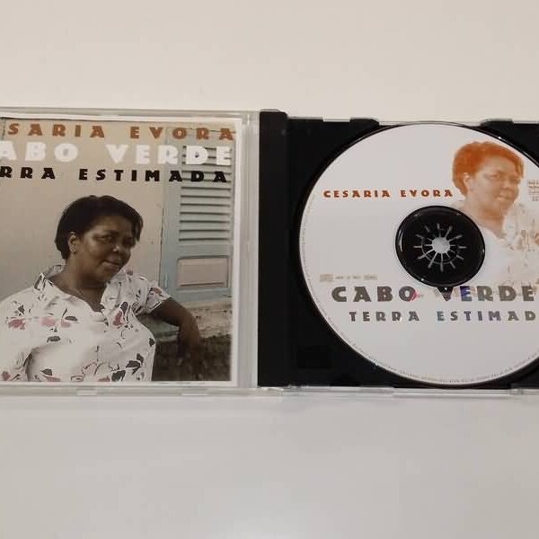CD - CESARIA EVORA - CABO VERDE TERRA ESTIMADA