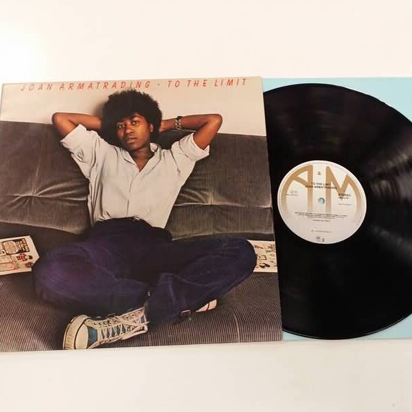 LP - JOAN ARMATRADING - TO THE LIMIT