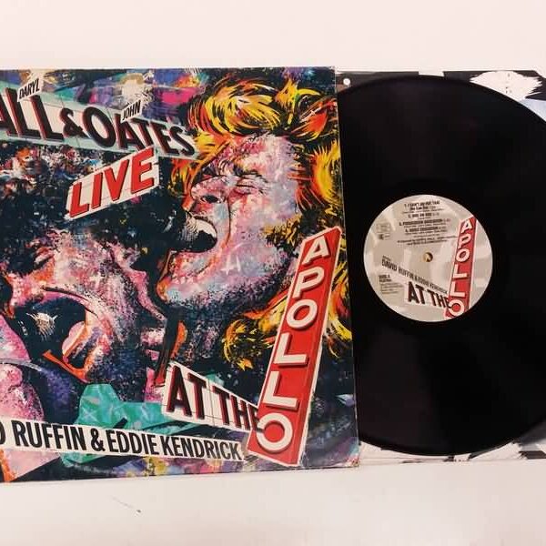 LP - DARYL HALL & JOHN OATES - LIVE AT THE APOLLO