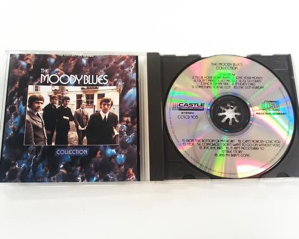 CD - THE MOODY BLUES - COLLECTION