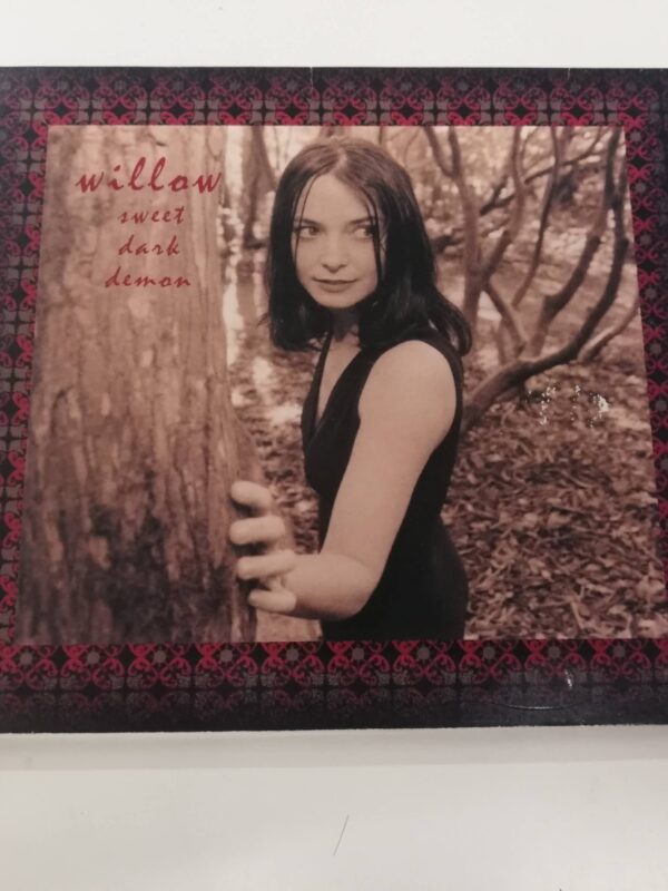 CD - WILLOW - SWEET DARK DEMON