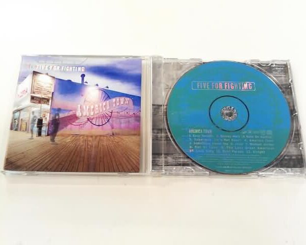 CD - FIVE FOR FIGHTING - AMERICA TOWN