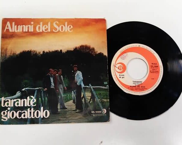 45 GIRI VINYL - ALUNNI DEL SOLE - TARANTE' - GIOCATTOLO