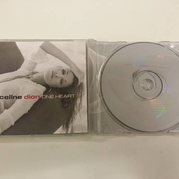 CD - CELINE DION - ONE HEART