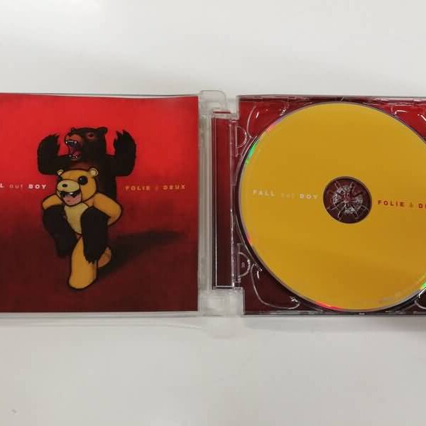 CD - FALL OUT BOY - FOLIE D