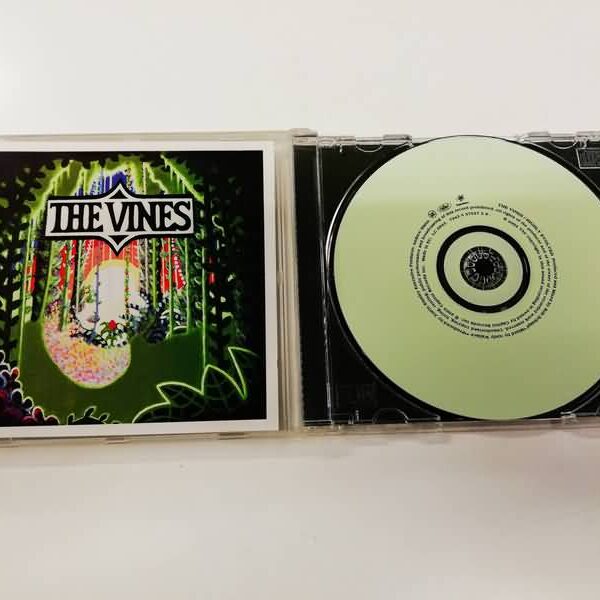 CD - THE VINES - HIGHLY EVOLVED