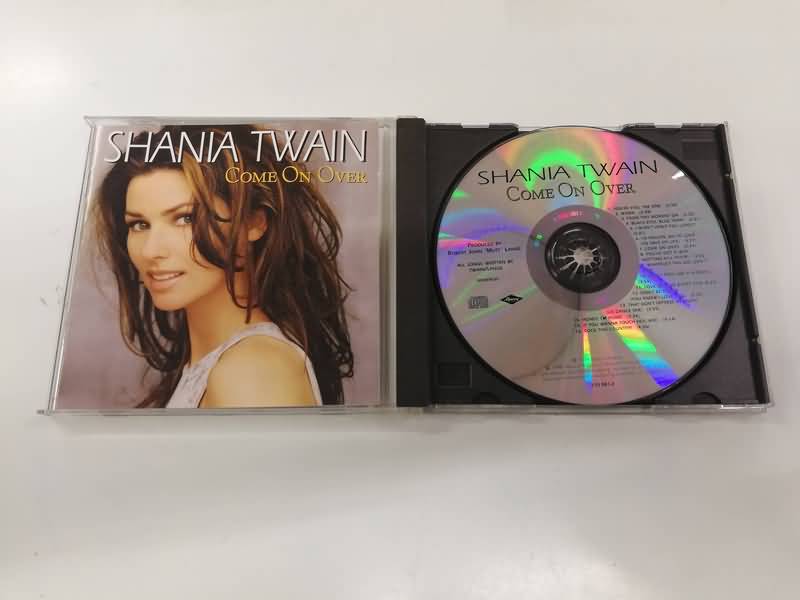 CD - SHANIA TWAIN - COME ON OVER