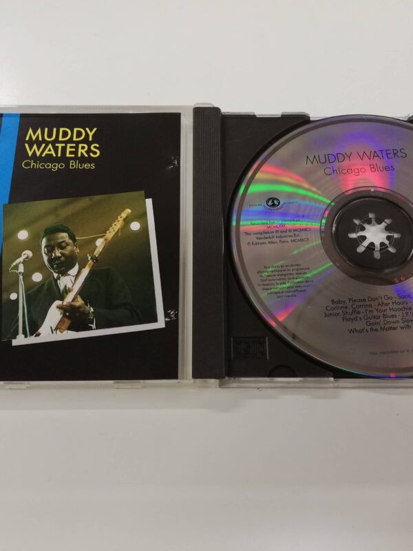 CD - MUDDY WATERS - CHICAGO BLUES